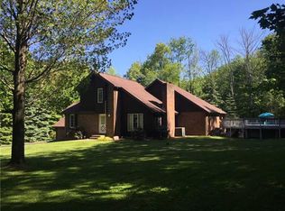 24 West Dr, Greenville, PA 16125