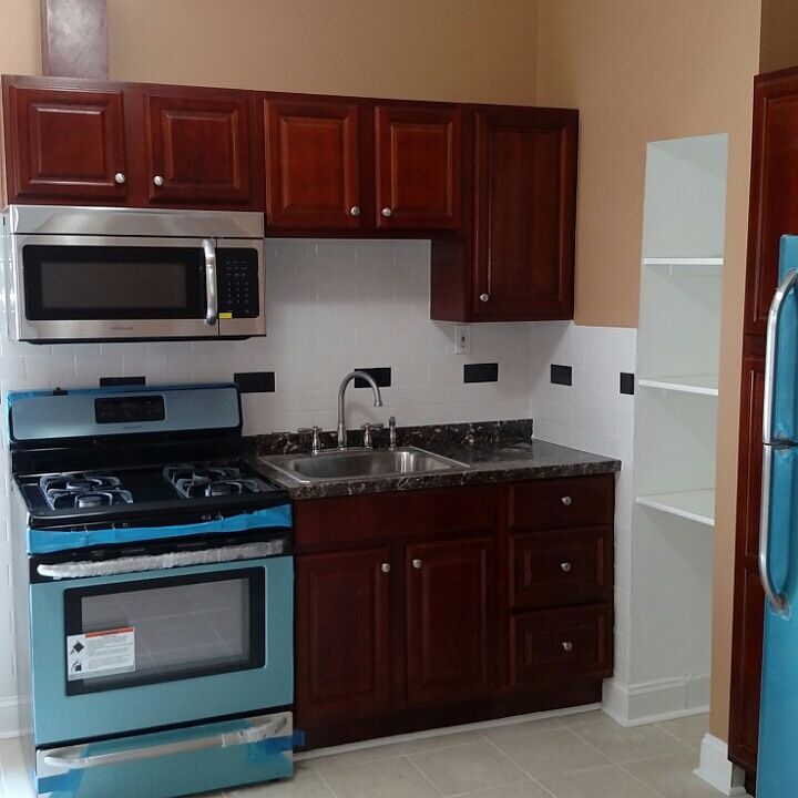 1st image of 213 E Wellens St