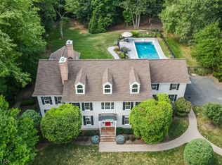 31 Kitchell Rd, Morristown, NJ 07960