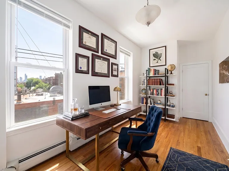 232 Willow Ave #3R — Photo 4