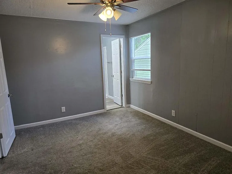 4522 N Johnstown Ave — Photo 6
