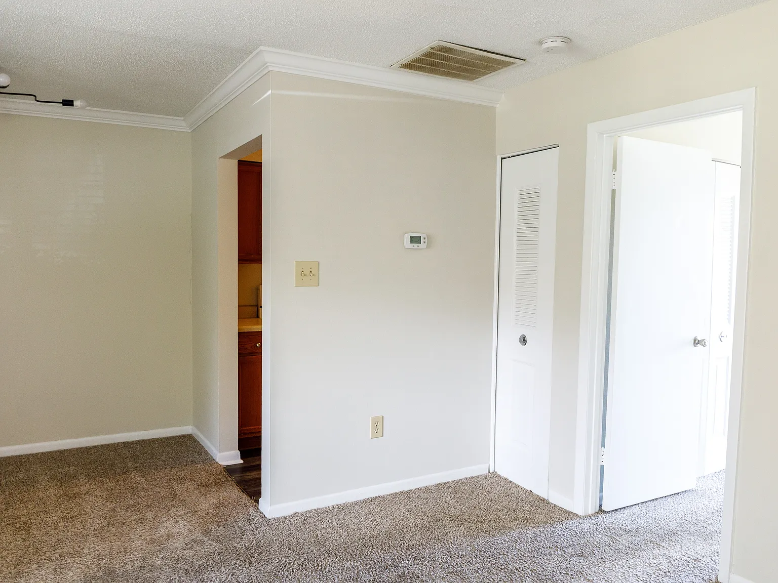 2362 Parsonage Rd APT 10A - 10A — Photo 4