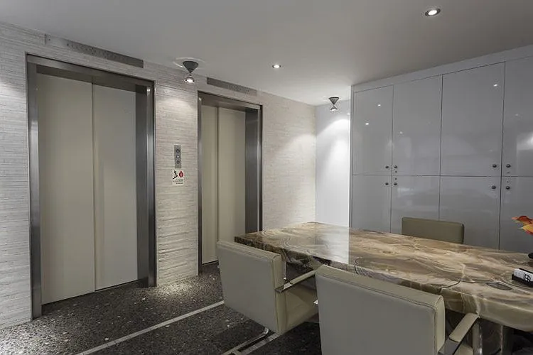 Clay Park Tower Apartments — Photo 5