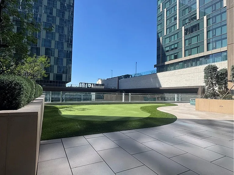 877 Francisco — Photo 20