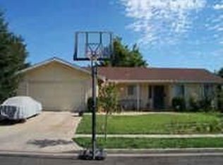 570 E Stuart Ave, Fresno, CA 93710