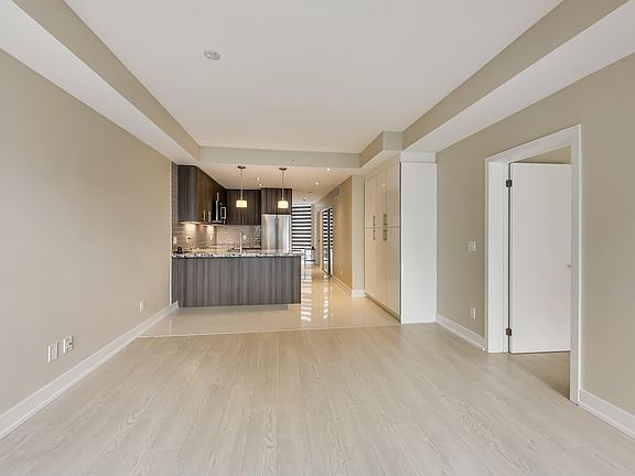 4th image of 2A Queensbury Ave #304