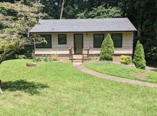 35 Cedar Mountain Rd, Asheville, NC 28803