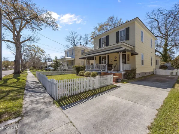 1407 N Pasteur Street, New Bern, NC 28560