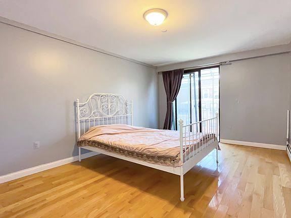 2nd image of 71-24 163rd St #5A