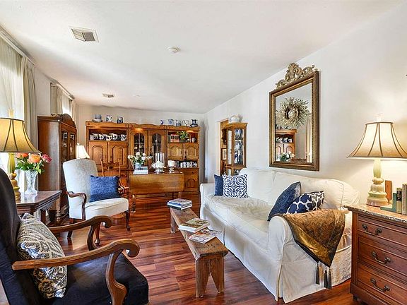 2nd image of 8364 Monticello Dr