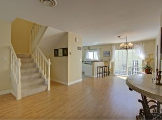 186 Lexington Ln, Costa Mesa, CA 92626