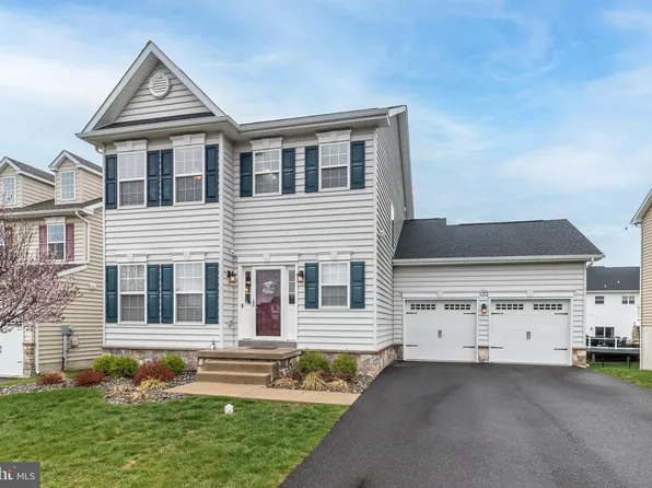 2132 Sunnyvale Dr, Pennsburg, PA 18073