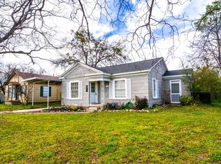1075 W Shirley St, Stephenville, TX 76401