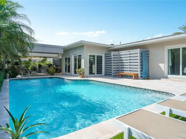 1680 NE 48th Court, Oakland Park, FL 33334