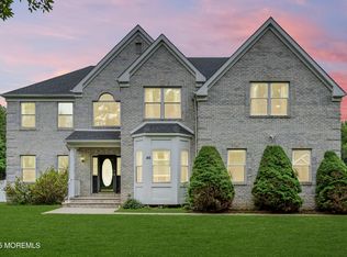 46 Amsterdam Dr, Freehold, NJ 07728