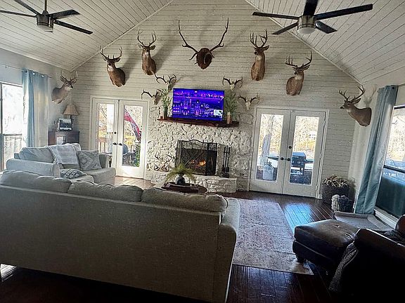 2nd image of 912 Tawassee Pointe Dr