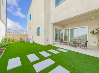 414 Treble, Irvine, CA 92618
