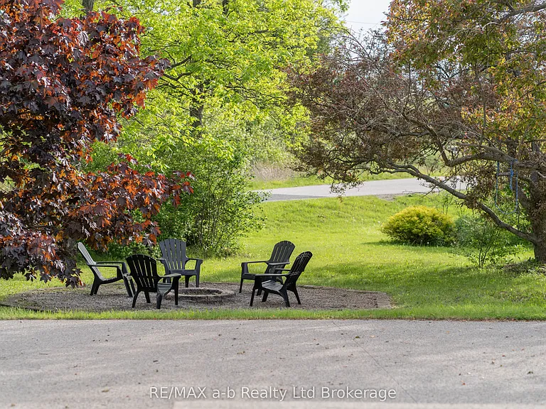 56229 Talbot Line — Photo 27