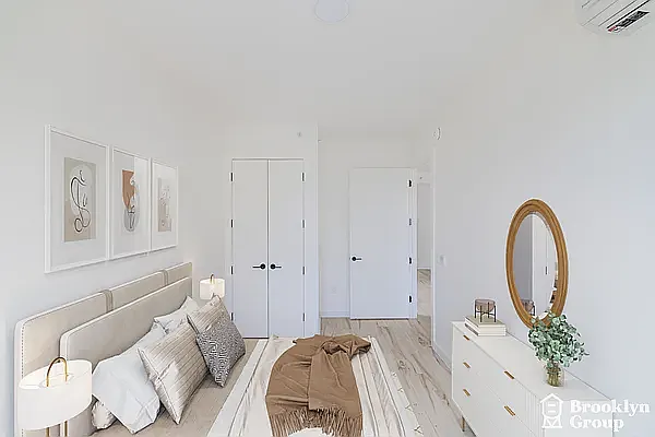 2718 Church Ave #307 — Photo 4