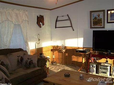 3rd image of 106 Pearman Ln