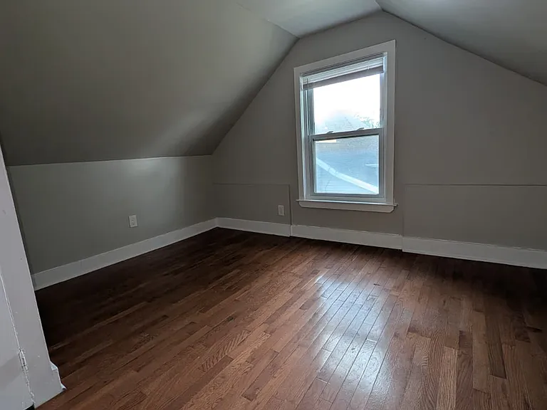 47 1/2 Park St #475 — Photo 6
