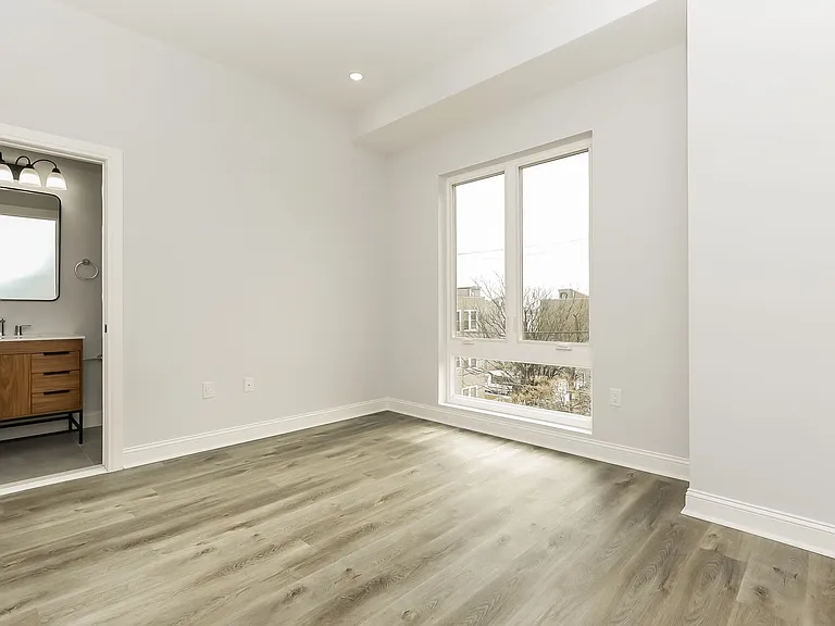 163 W Cumberland St — Photo 11