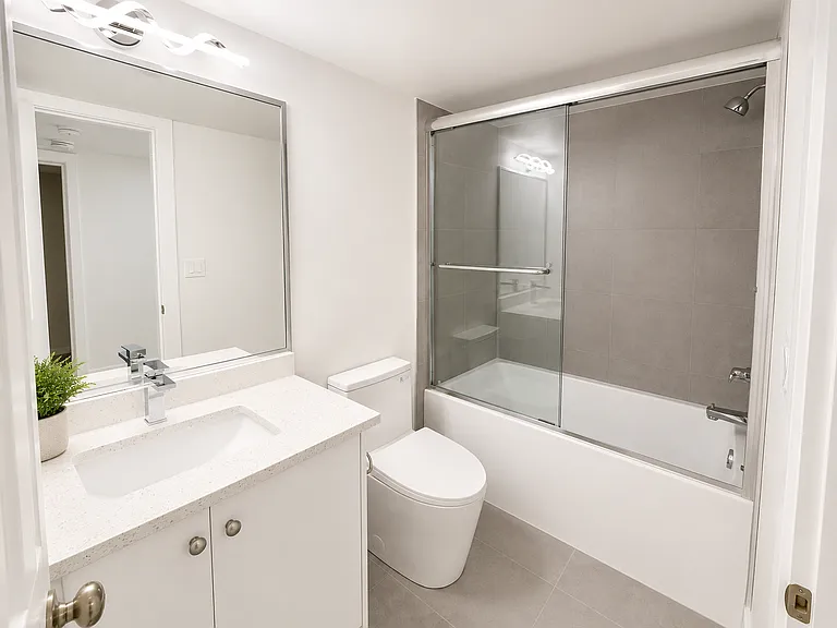 5691 Elizabeth St — Photo 12
