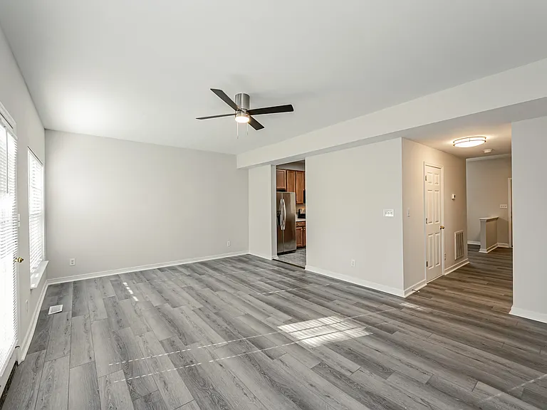 11364 Abbots Cross Ln — Photo 17
