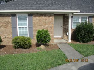 127A Magnolia Ct, Leesburg, GA 31763