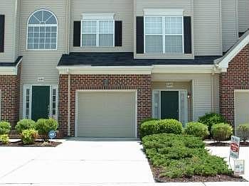 1st image of 5289 Summer Cres