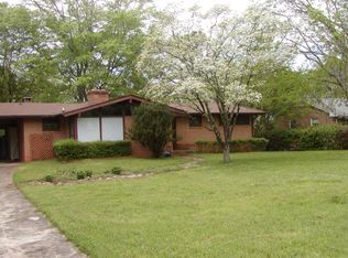 190 University Cir, Athens, GA 30605