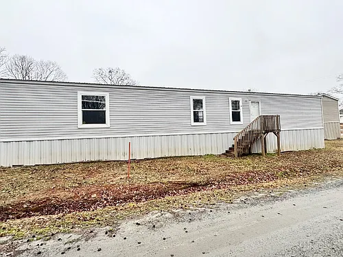126 Lodge Rd Photo 1