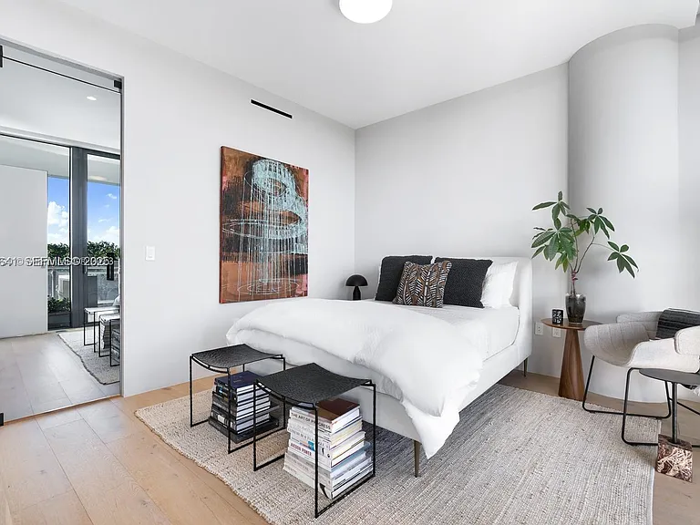 8701 Collins Ave #404 — Photo 15
