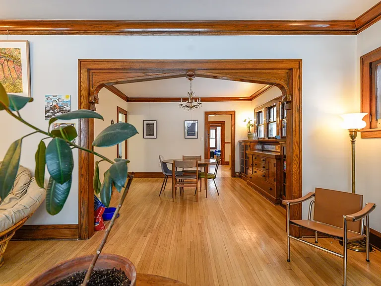 3731 Columbus Ave — Photo 7