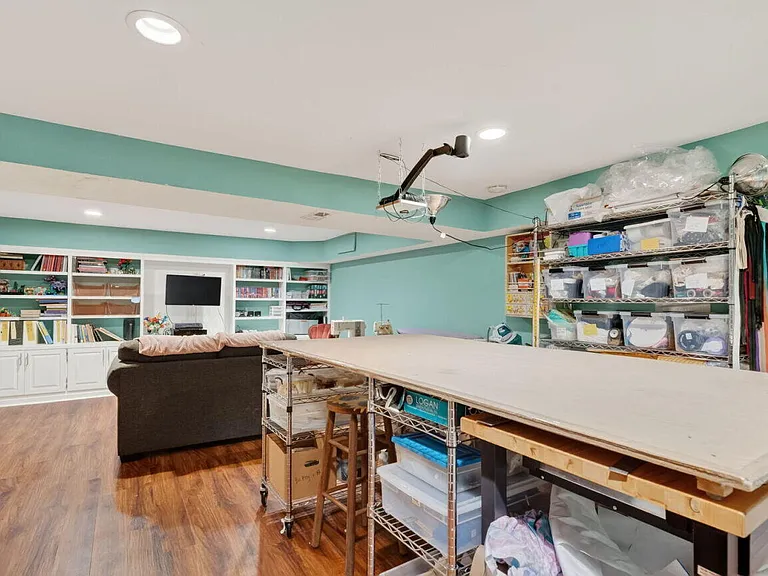 324 Glendale Dr #A — Photo 8
