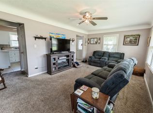 1233 Carrie Ave, Des Moines, IA 50315