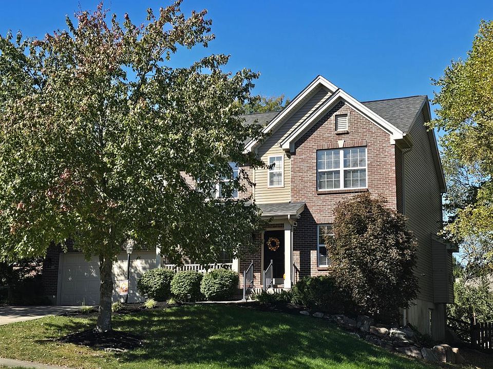 2nd image of 4 Belmont Ln