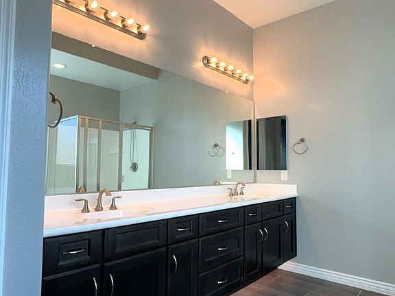 5th image of 20982 E MOCKINGBIRD Drive