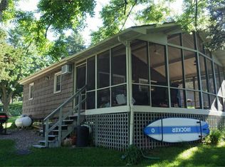 25963 206th Ave, Manchester, IA 52057