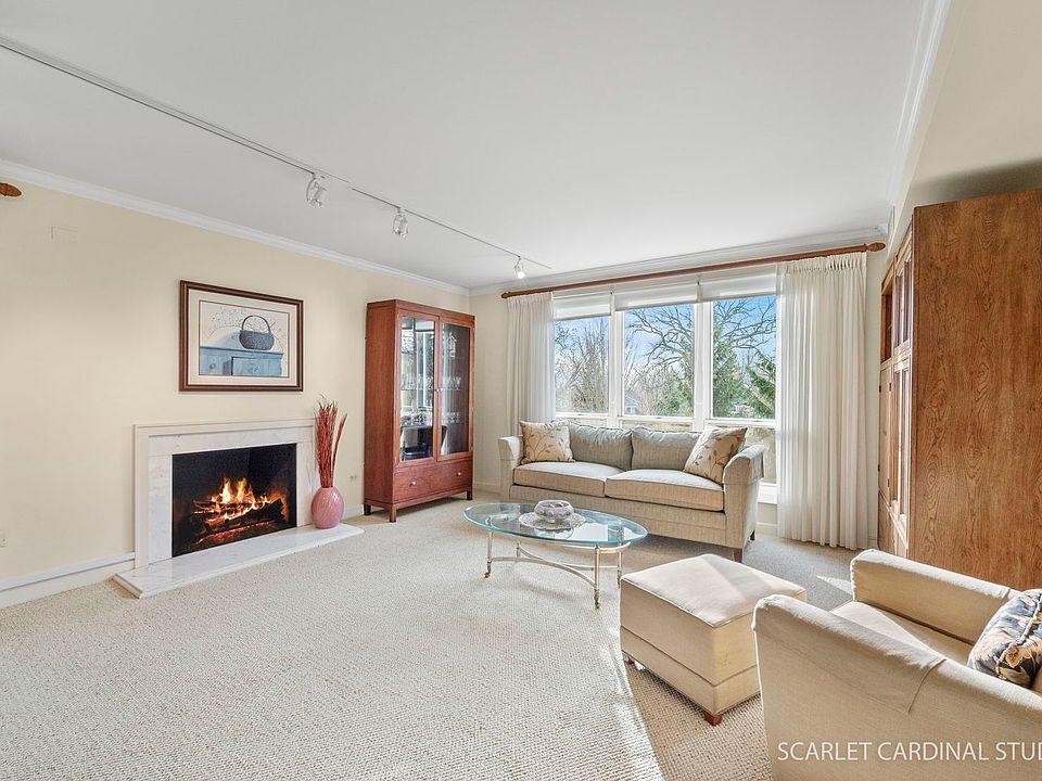 Mews Condominiums 660 Mews IL Zillow