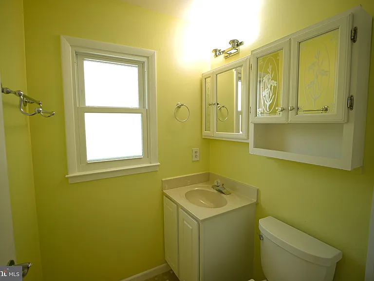 13210 Nickleson Dr — Photo 20