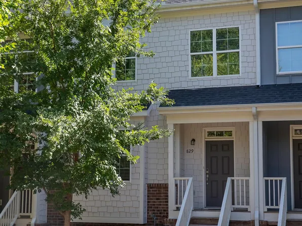 829 S Franklin St, Wake Forest, NC 27587