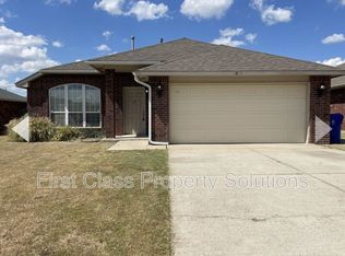 1816 Creekside Dr, Norman, OK 73071