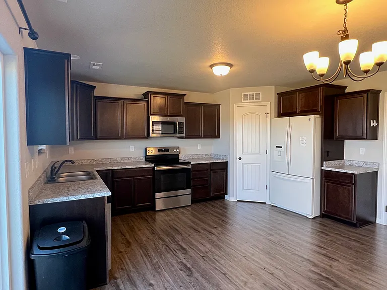 11554 Moonrock Hts — Photo 5