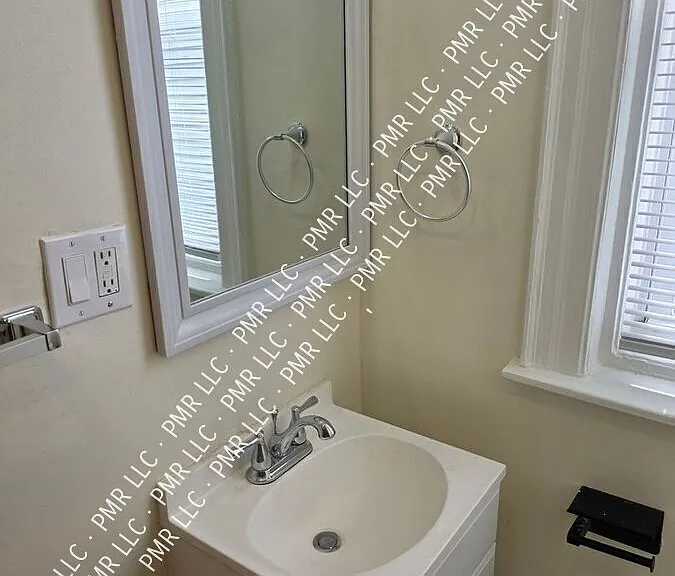 5820 Lansdowne Ave #2 — Photo 44