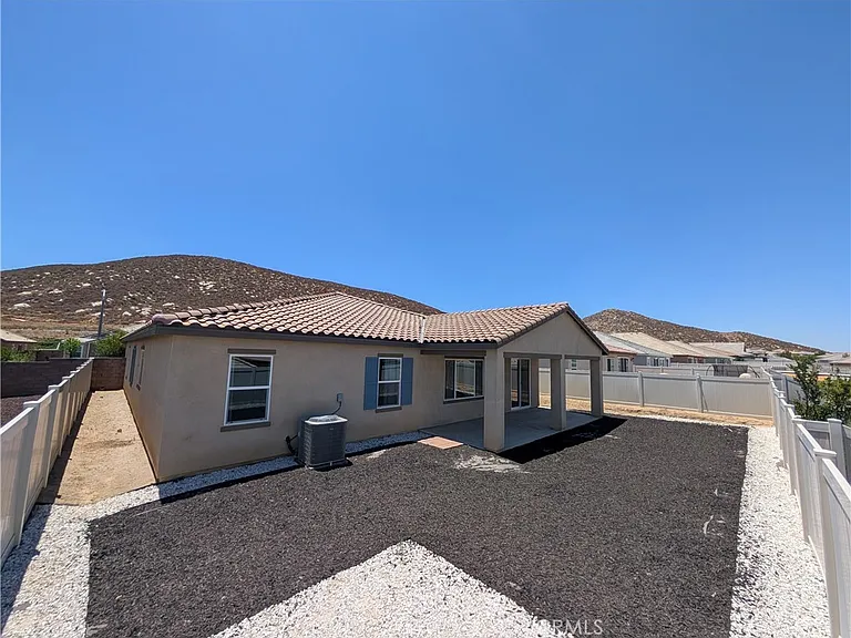 28380 Patches Dr — Photo 42