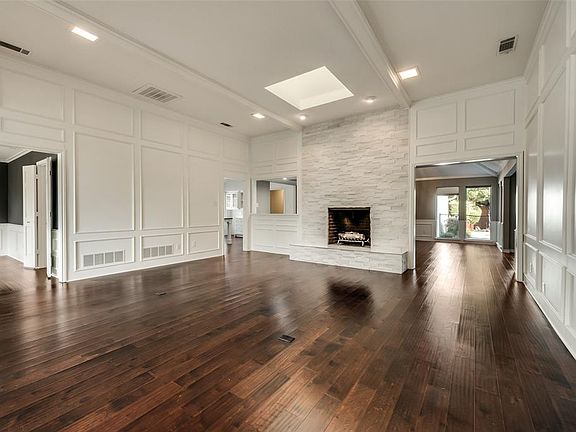 5th image of 7711 Queens Garden Dr
