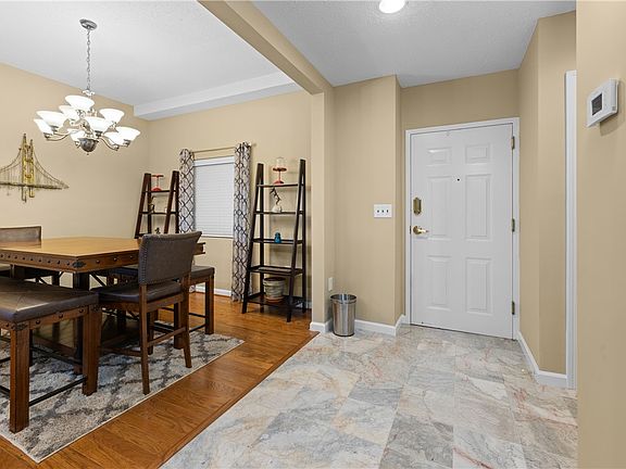 4th image of 849 Tiger Blvd Unit 103