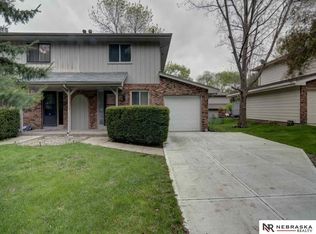 1317 S 124th St, Omaha, NE 68144