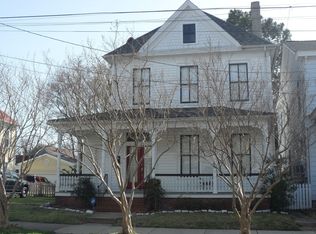 1049 Crawford Pkwy, Portsmouth, VA 23704